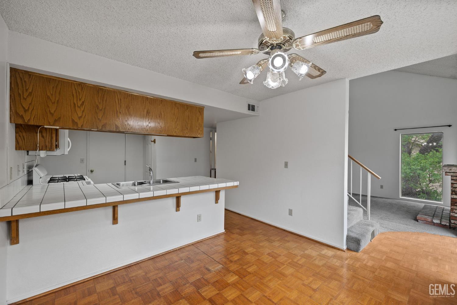 Undisclosed Address Tehachapi, CA 93561 - Photo 28 of 63