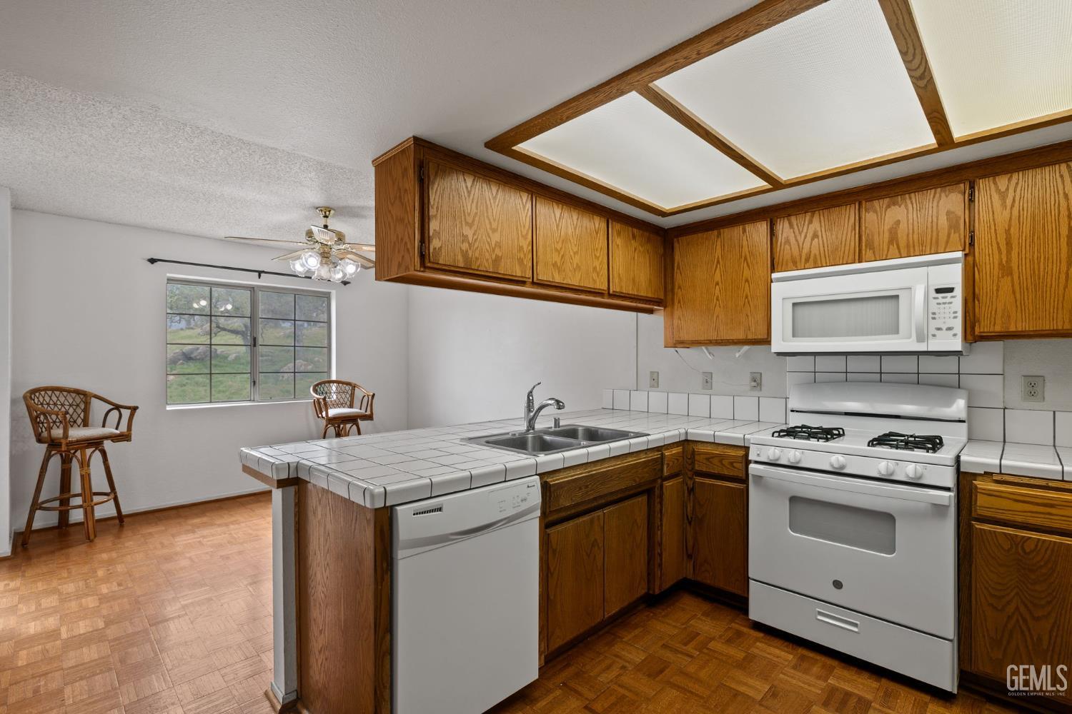 Undisclosed Address Tehachapi, CA 93561 - Photo 31 of 63