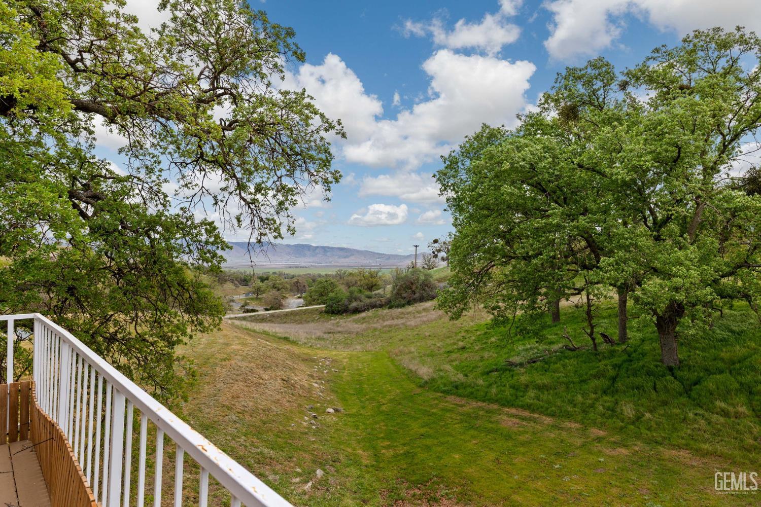 Undisclosed Address Tehachapi, CA 93561 - Photo 39 of 63