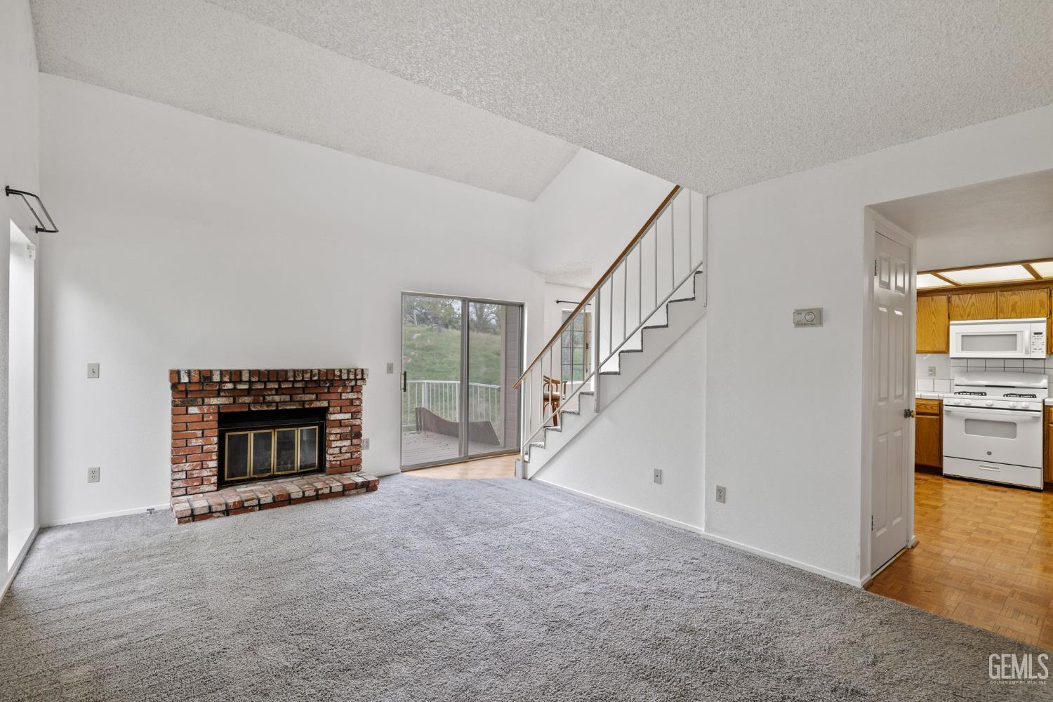 Undisclosed Address Tehachapi, CA 93561 - Photo 8 of 63