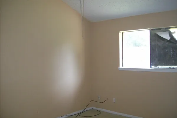 a en suite bathroom with a bathtub