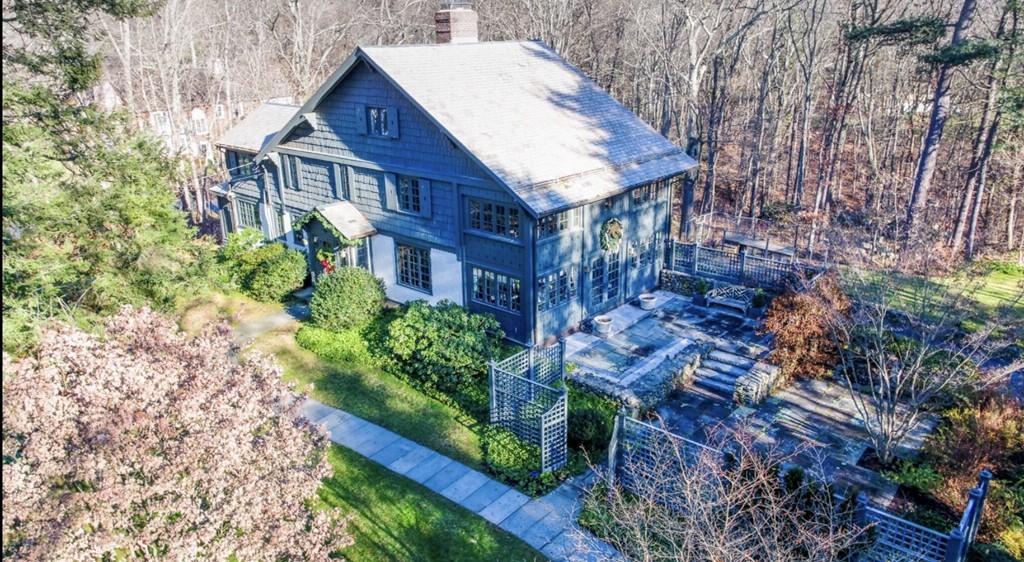 143 Meadowbrook Road Weston, MA 02493 - Photo 14 of 17