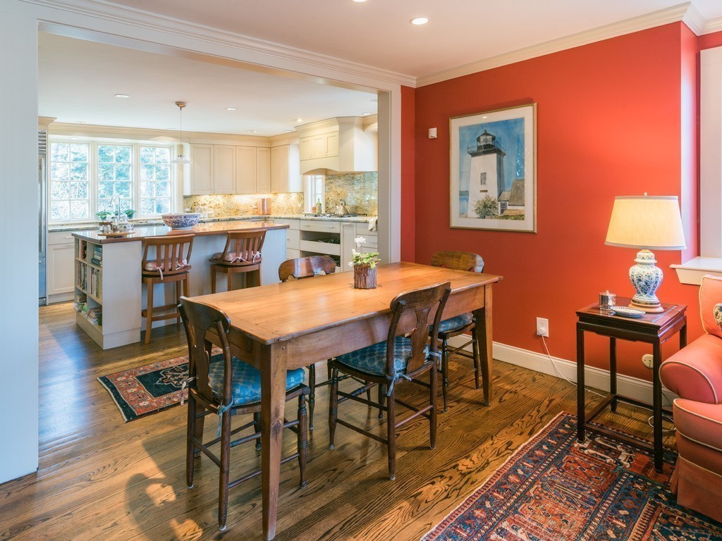 143 Meadowbrook Road Weston, MA 02493 - Photo 5 of 17