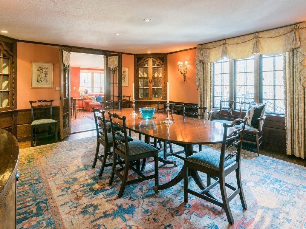 143 Meadowbrook Road Weston, MA 02493 - Photo 7 of 17