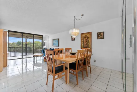 $199,900 | 3050 Northwest 42nd Avenue, Unit C309, Coconut Creek, FL 33066