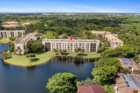 $199,900 | 3050 Northwest 42nd Avenue, Unit C309, Coconut Creek, FL 33066