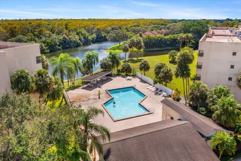 $199,900 | 3050 Northwest 42nd Avenue, Unit C309, Coconut Creek, FL 33066