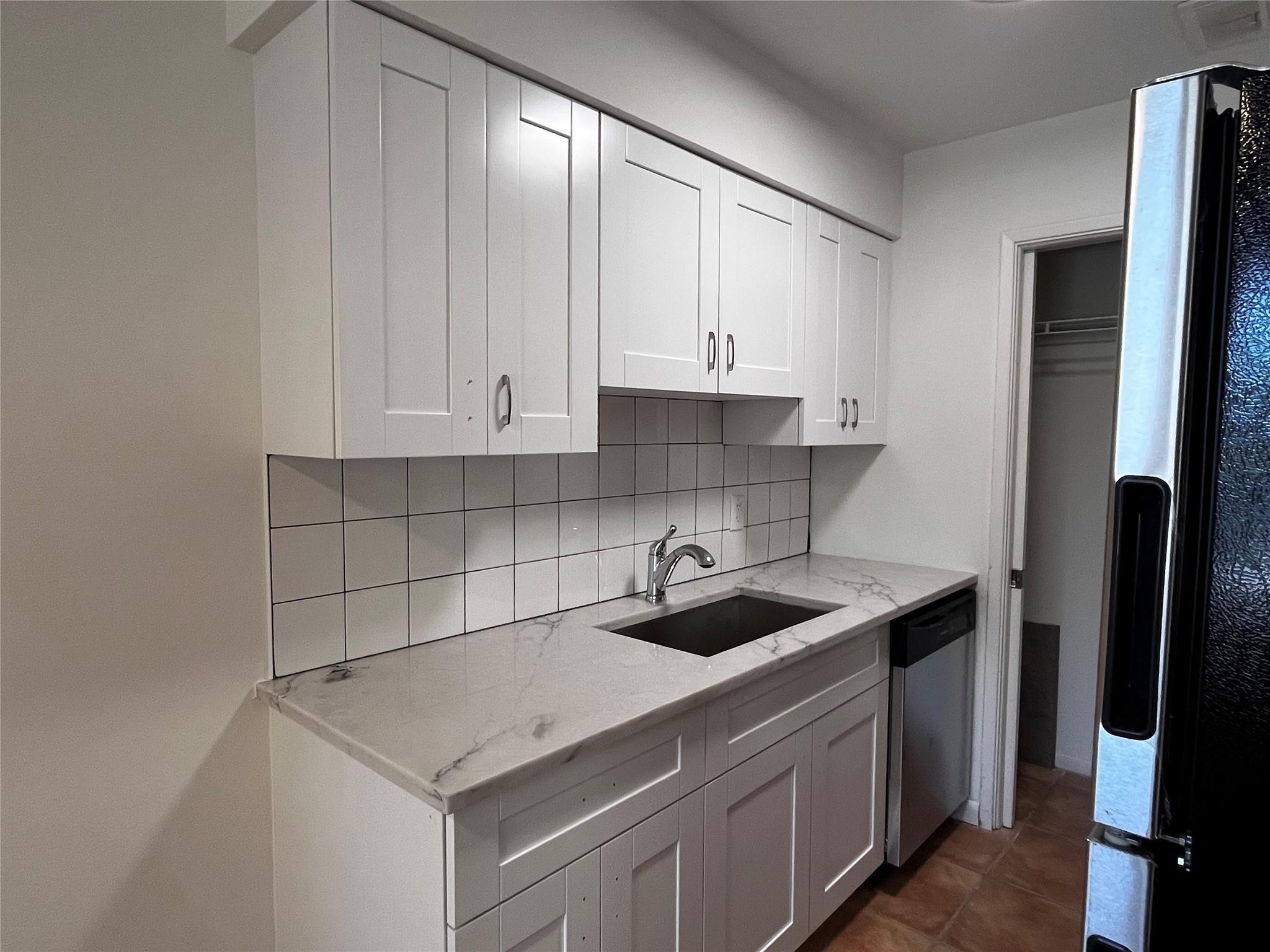 1440 Miami Road, Unit 3 Fort Lauderdale, FL 33316 - Photo 6 of 18 Photo 6