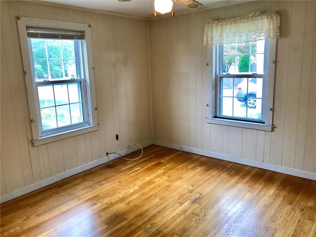 217 Rice Street Pawtucket, RI 02861 - Photo 7 of 24 Gallery Image 7