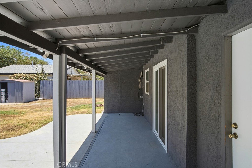 8774 Jo Jo Way Riverside, CA 92503 - Photo 38 of 57