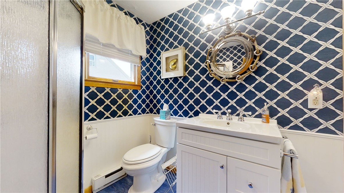 40 Spruce Road South Kingstown, RI 02879 - Photo 16 of 37 Shower stall