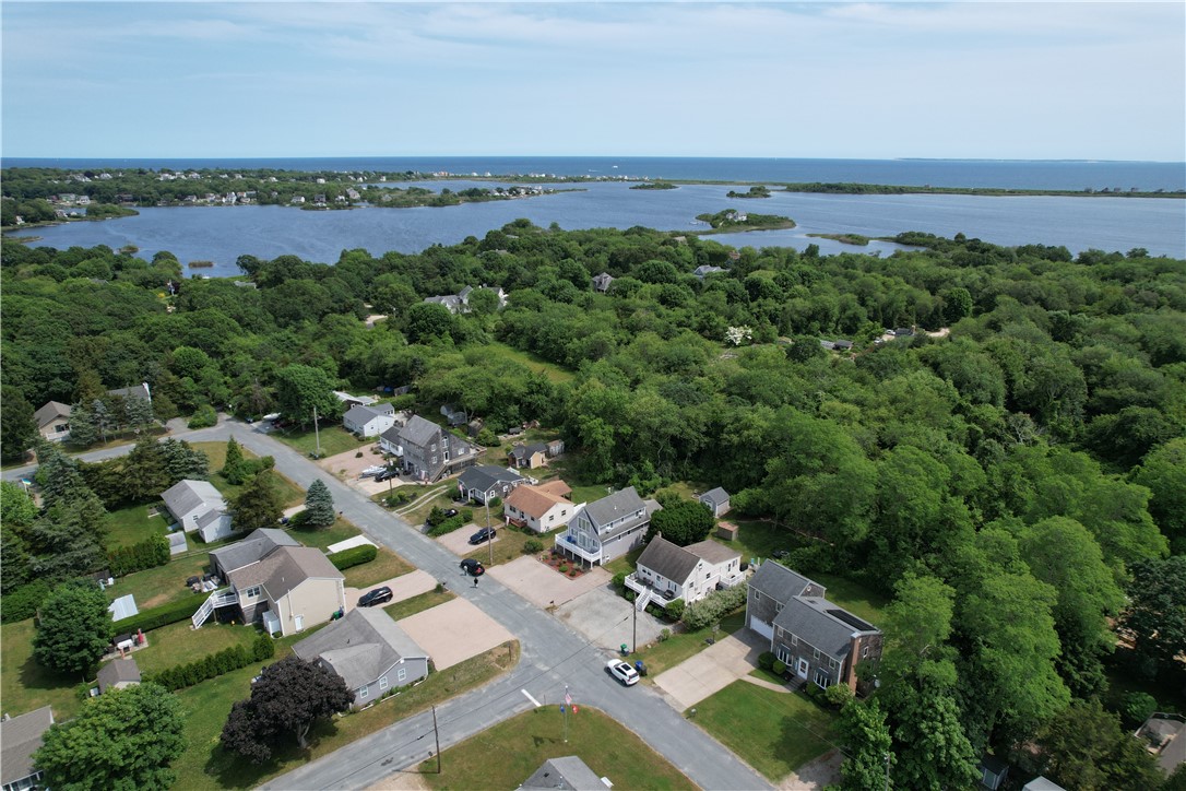 40 Spruce Road South Kingstown, RI 02879 - Photo 31 of 37