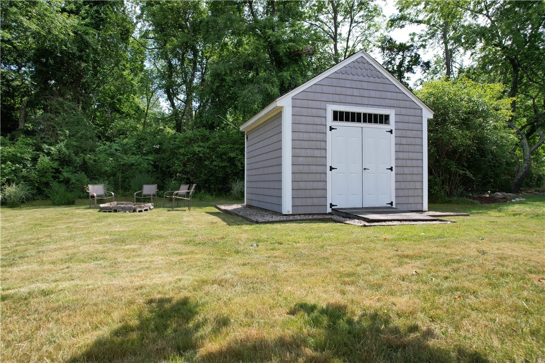 40 Spruce Road South Kingstown, RI 02879 - Photo 36 of 37