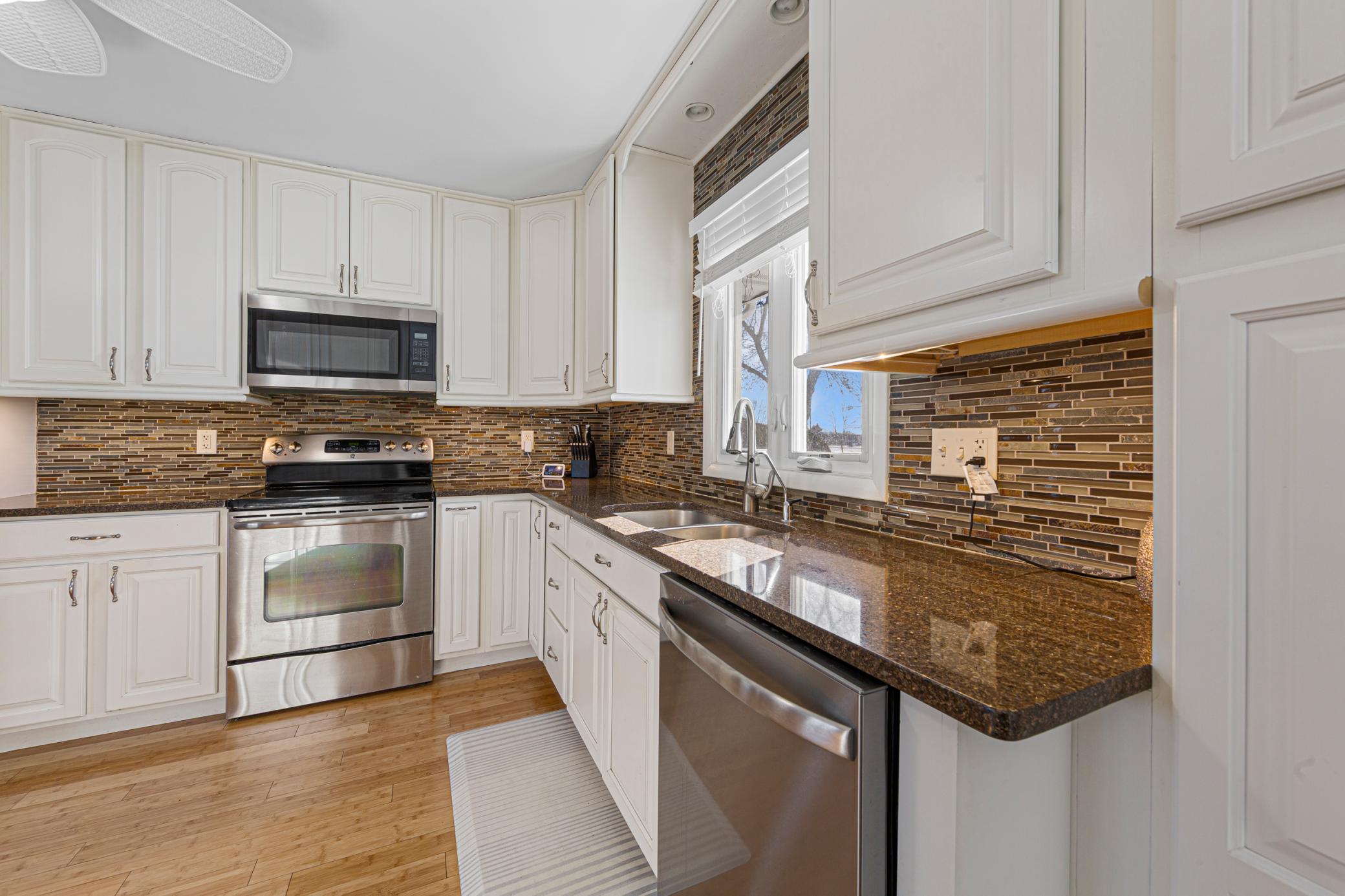 14159 Summit Lane Waseca, MN 56093 - Photo 10 of 53