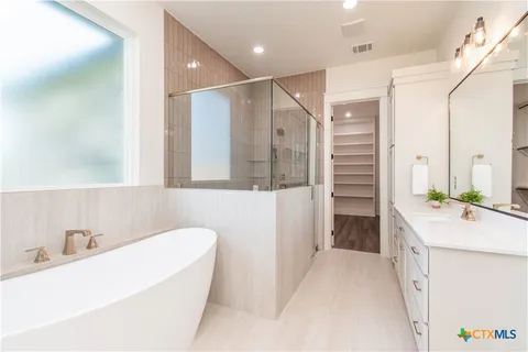 $709,900 | 1713 Kellan Drive, Salado, TX 76571