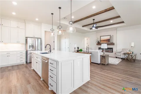 $709,900 | 1713 Kellan Drive, Salado, TX 76571