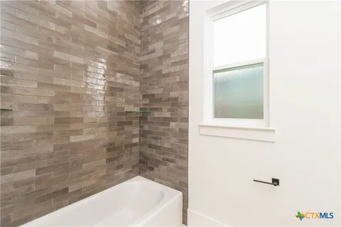 $709,900 | 1713 Kellan Drive, Salado, TX 76571