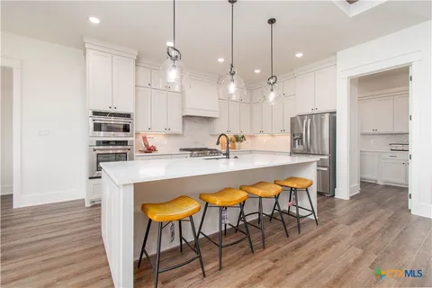 $709,900 | 1713 Kellan Drive, Salado, TX 76571