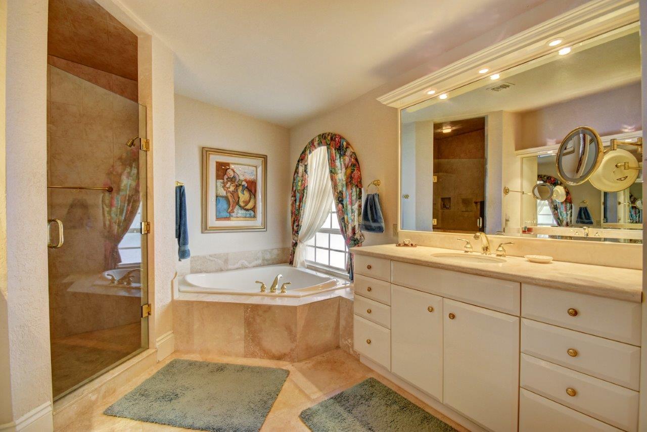250 Northeast Mizner Boulevard Boca Raton, FL 33432 - Photo 25 of 47 Virtuals1 (30)