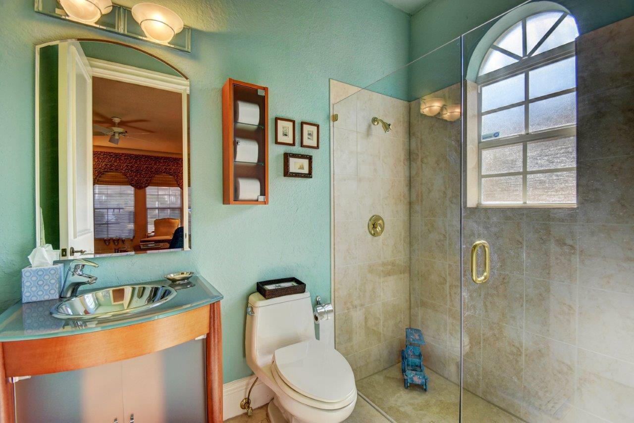 250 Northeast Mizner Boulevard Boca Raton, FL 33432 - Photo 33 of 47 Virtuals1 (19)