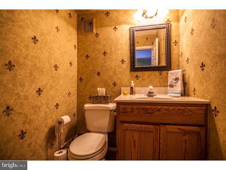 125 Longford Road West Chester, PA 19380 - Photo 11 of 22 Bathroom