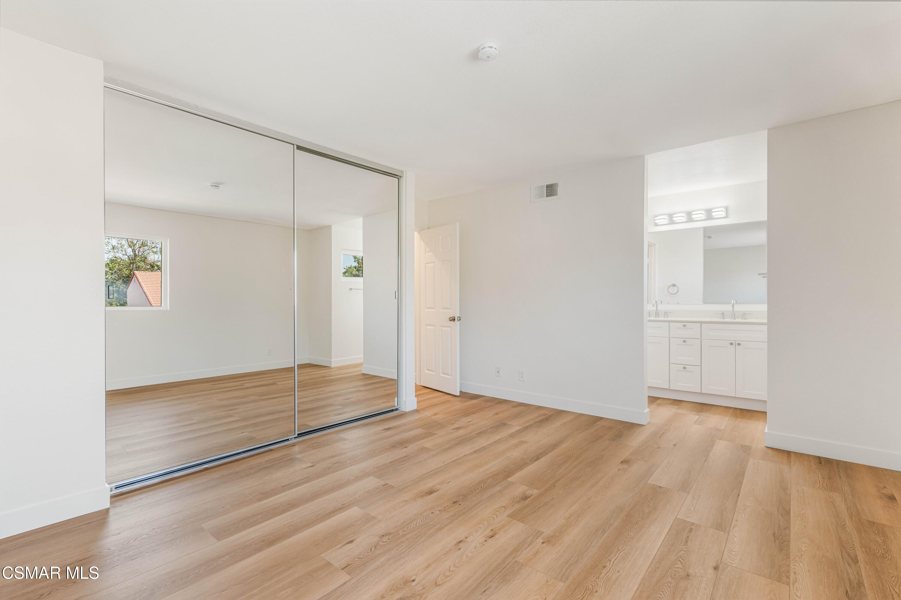 2332 Hampton Avenue Simi Valley, CA 93063 - Photo 20 of 34 a view of empty room with wooden floor