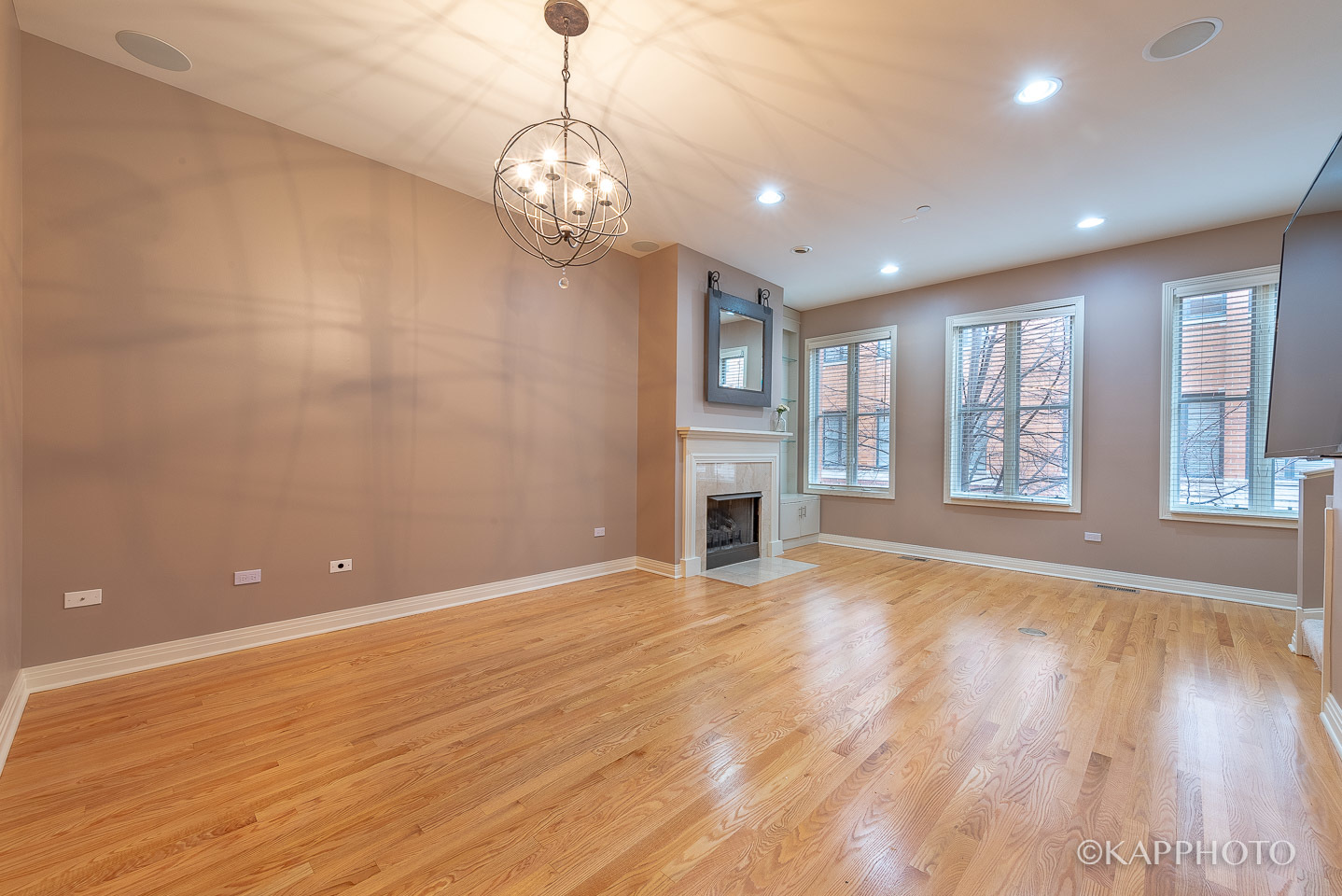 1117 West Monroe Street, Unit 15 Chicago, IL 60607 - Photo 12 of 27