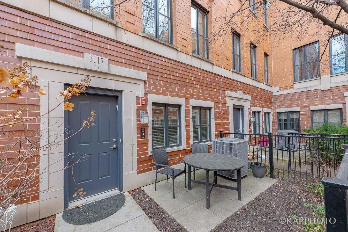 1117 West Monroe Street, Unit 15 Chicago, IL 60607 - Photo 4 of 27