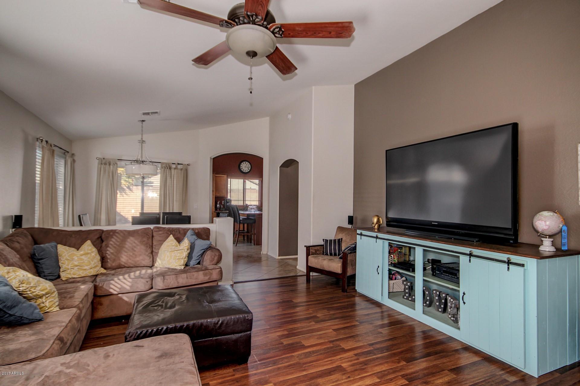 46068 West Tucker Road Maricopa, AZ 85139 - Photo 8 of 30 0016-Tucker (18)
