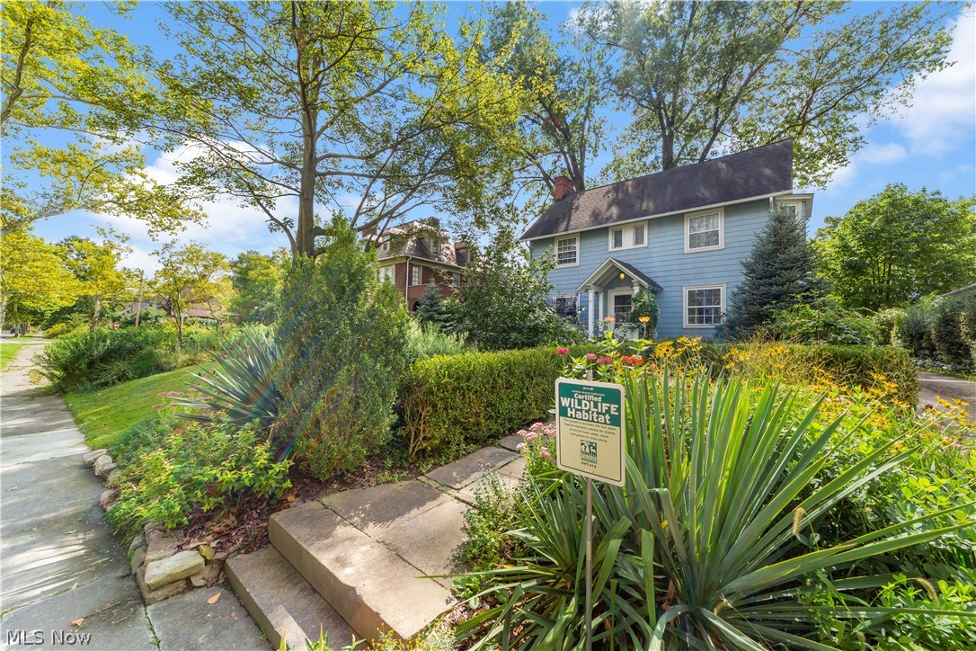3060 Chadbourne Road Cleveland, OH 44120 - Photo 2 of 34
