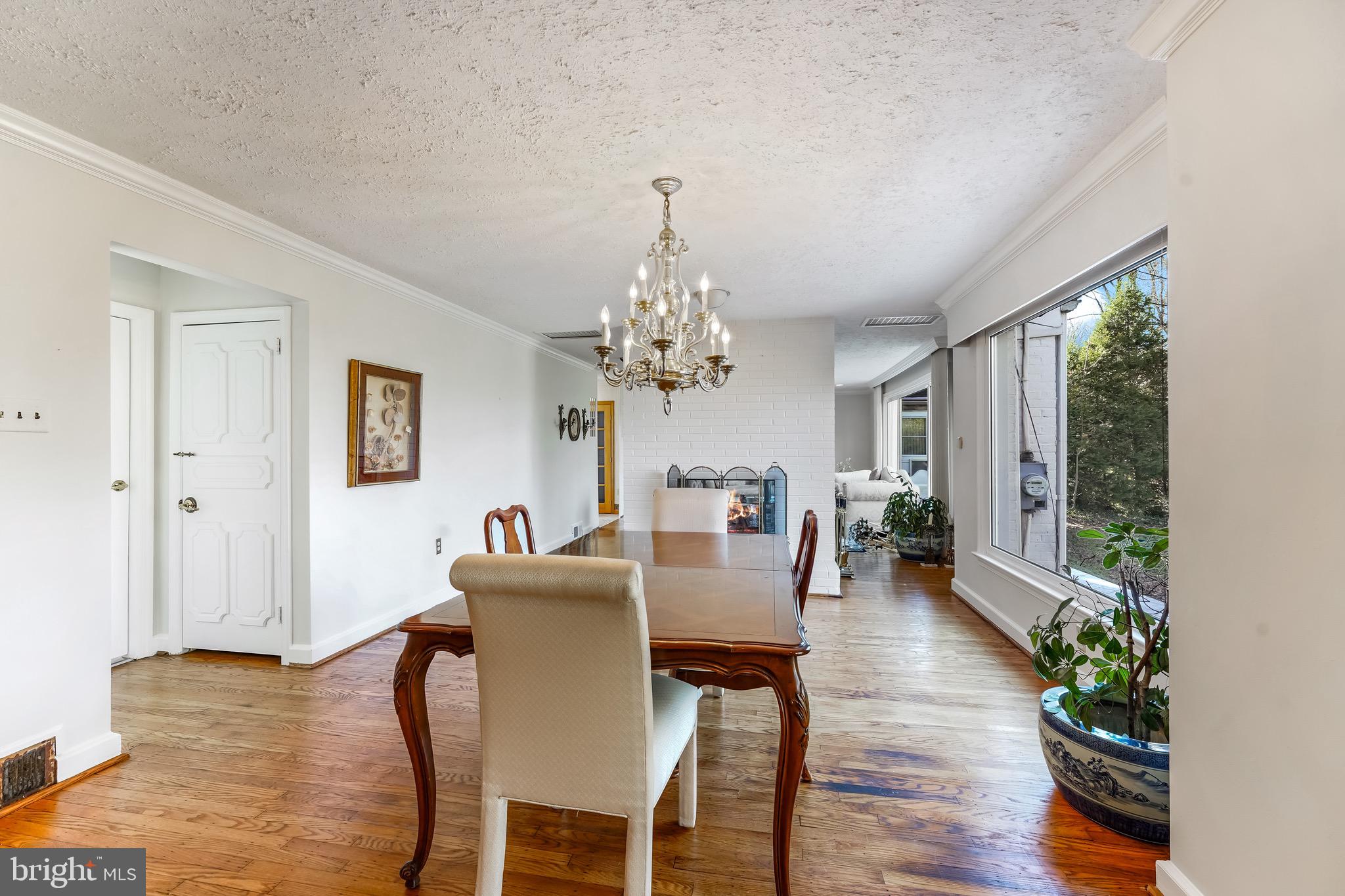 1644 Hampton Road Abington, PA 19001 - Photo 13 of 33
