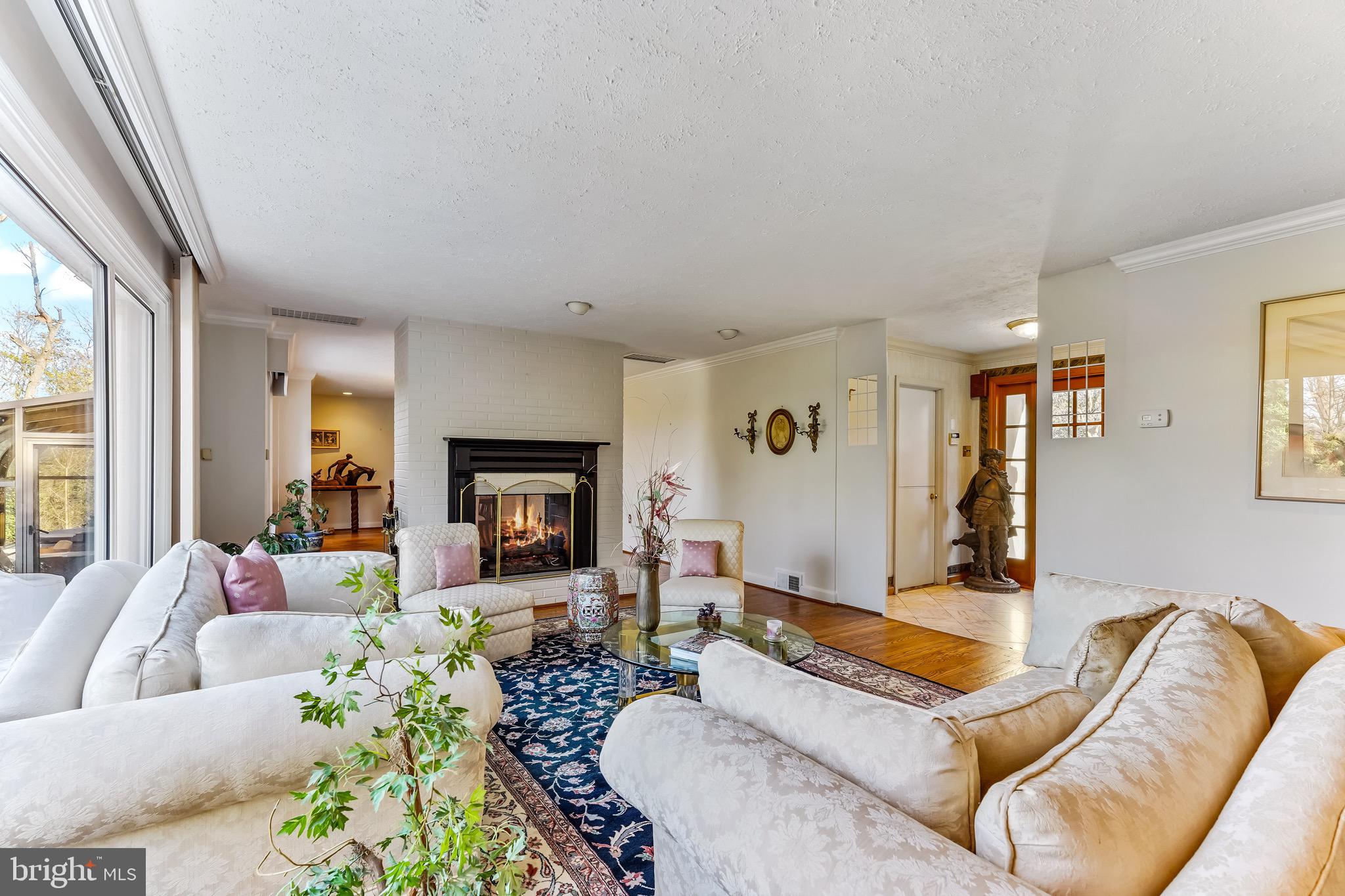 1644 Hampton Road Abington, PA 19001 - Photo 14 of 33