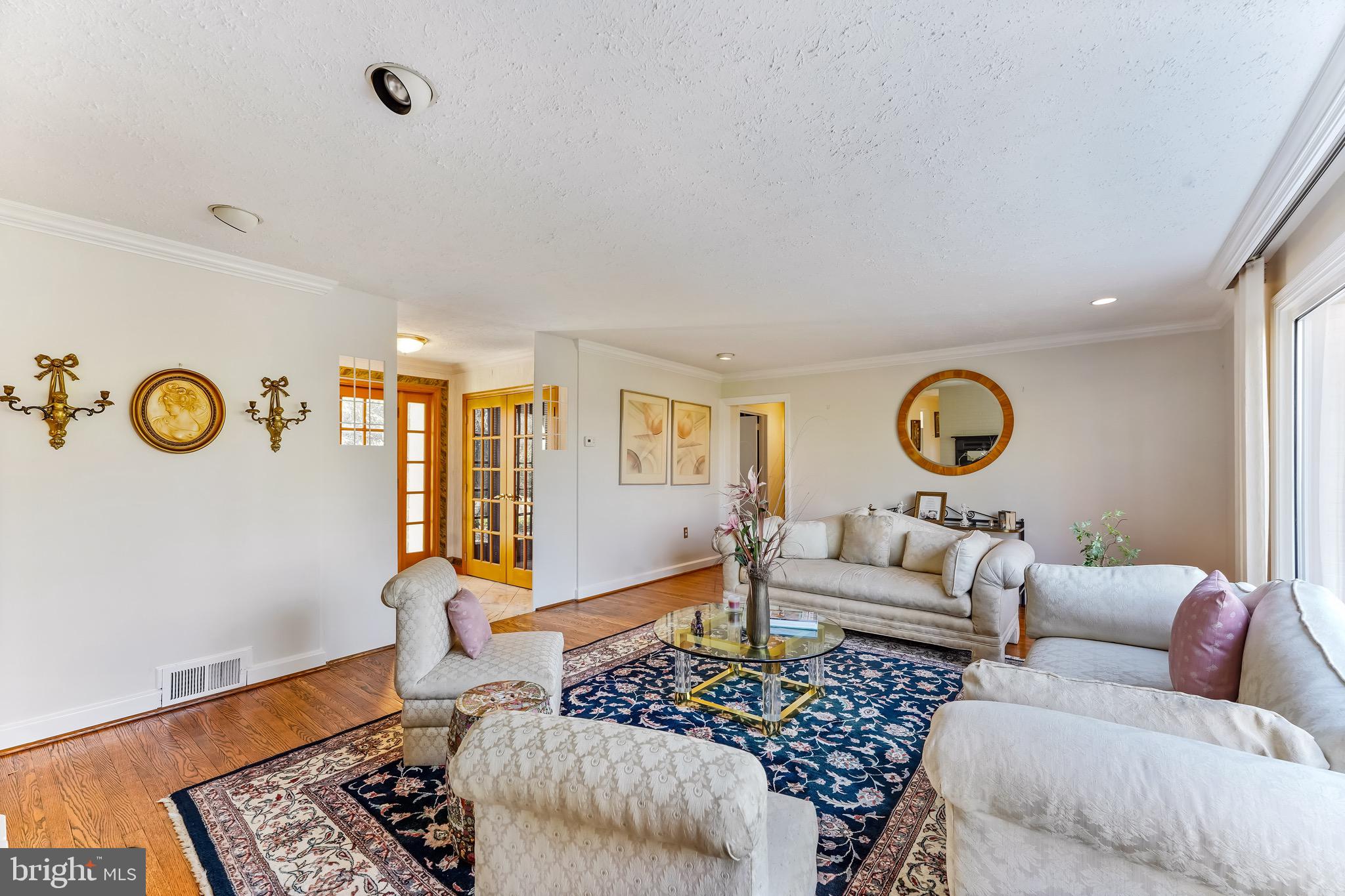 1644 Hampton Road Abington, PA 19001 - Photo 16 of 33