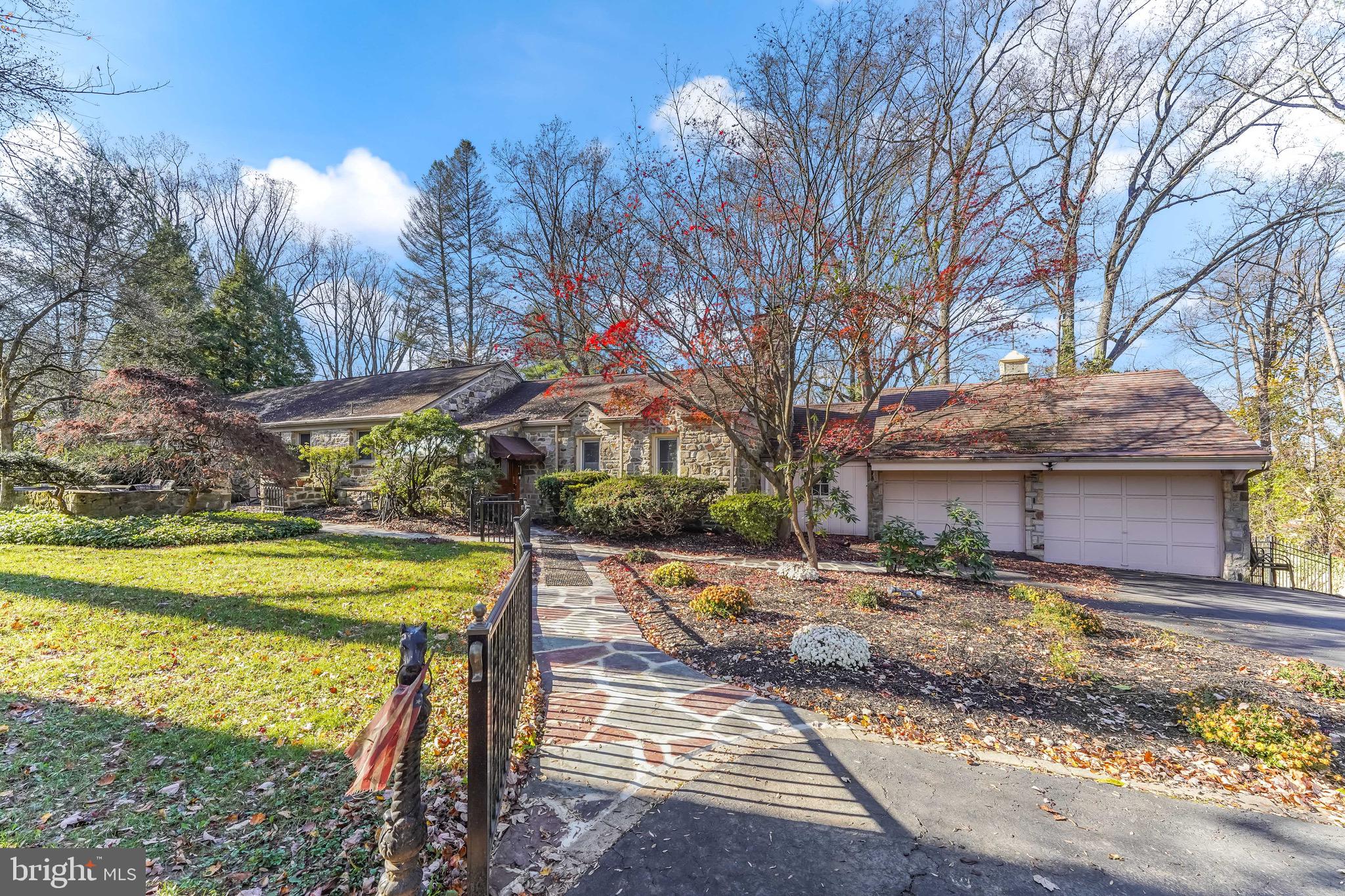 1644 Hampton Road Abington, PA 19001 - Photo 2 of 33