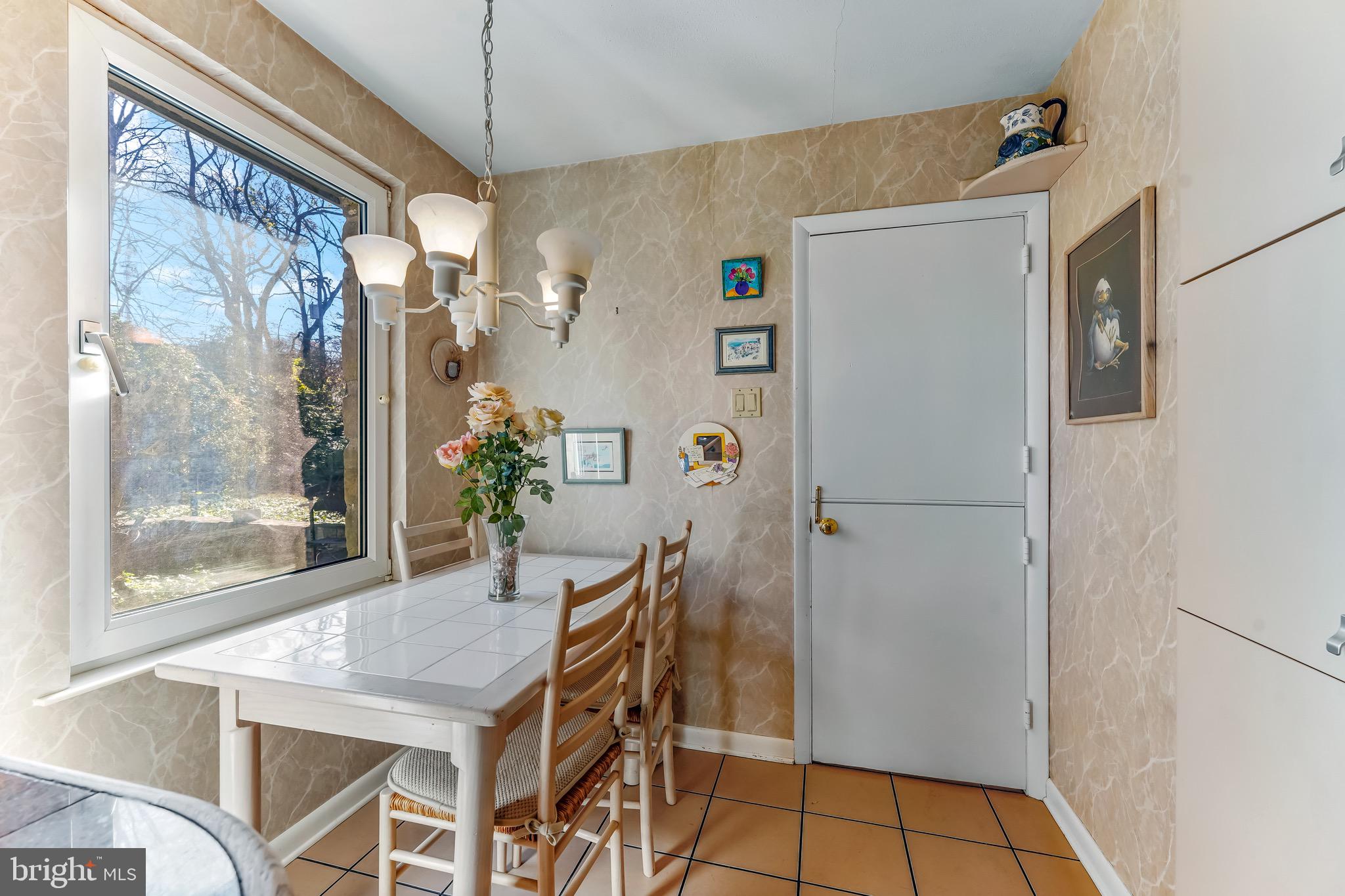 1644 Hampton Road Abington, PA 19001 - Photo 21 of 33