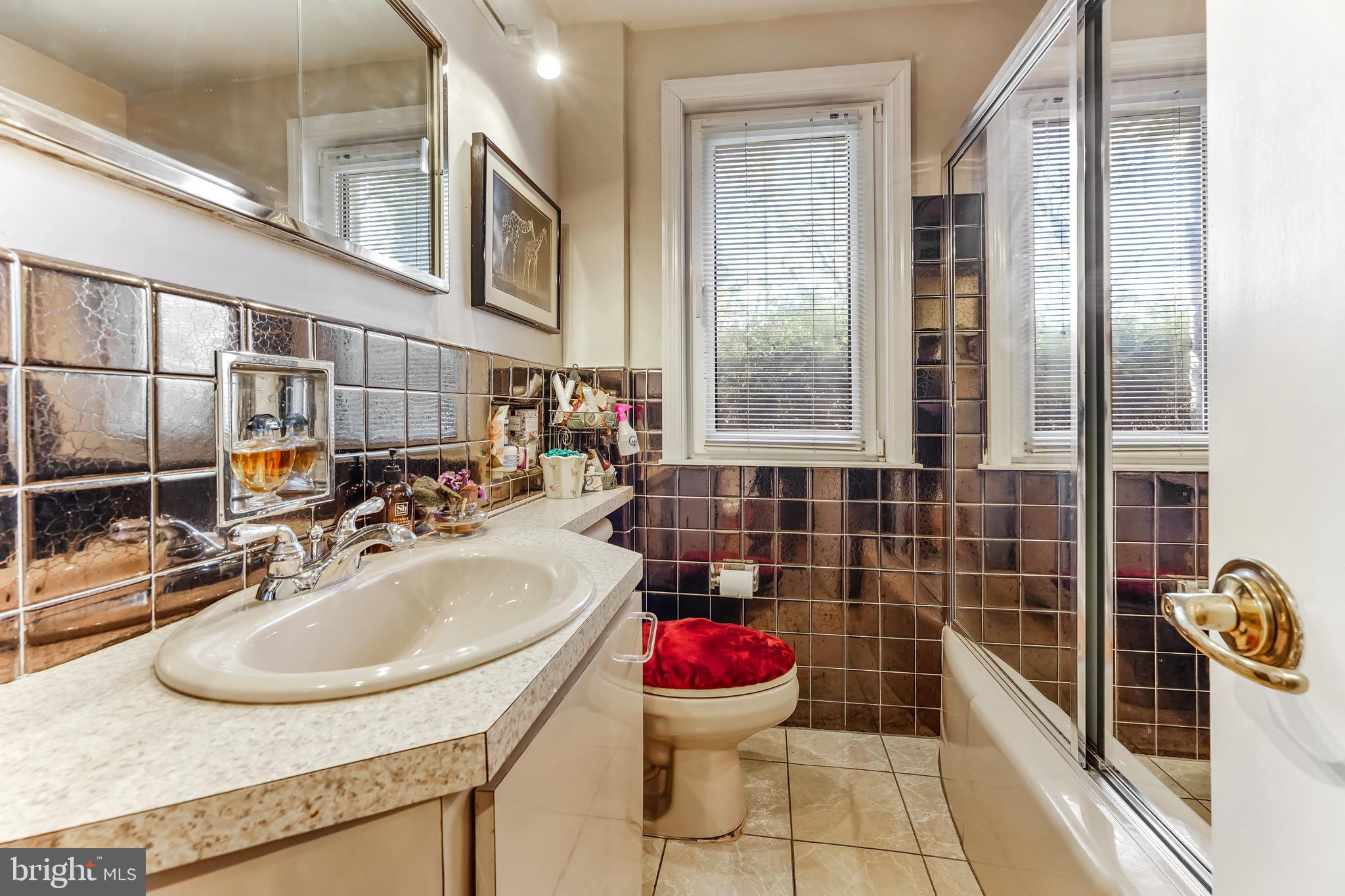 1644 Hampton Road Abington, PA 19001 - Photo 25 of 33