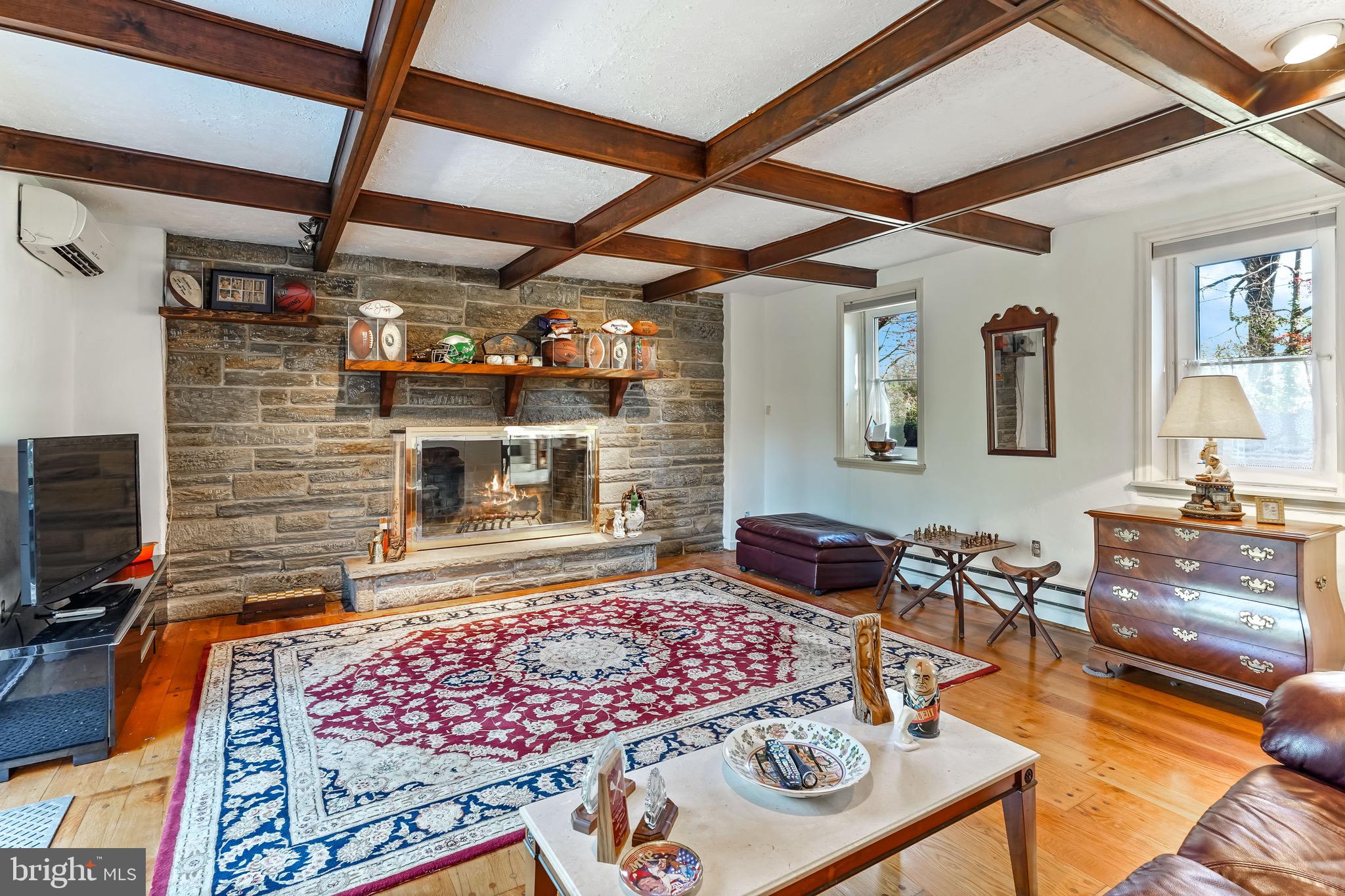 1644 Hampton Road Abington, PA 19001 - Photo 8 of 33