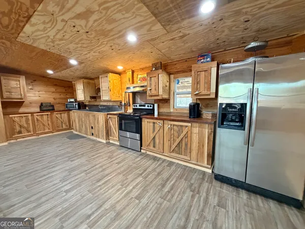 $799,000 | 181 Stuckey Church Road, Glenwood, GA 30428