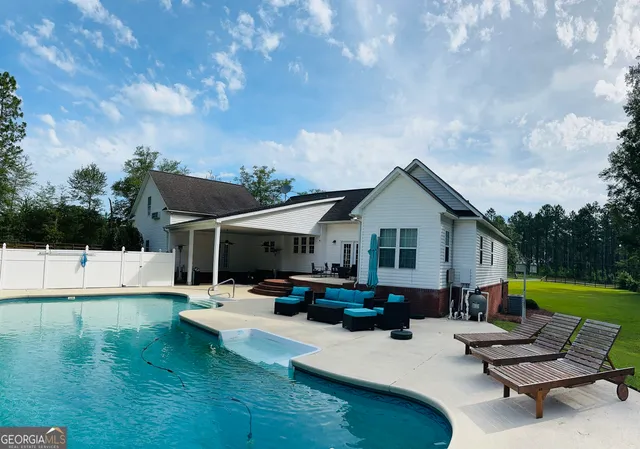 $799,000 | 181 Stuckey Church Road, Glenwood, GA 30428