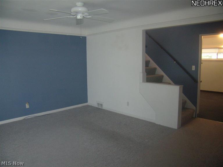 5958 Maplewood Road Cleveland, OH 44124 - Photo 9 of 24