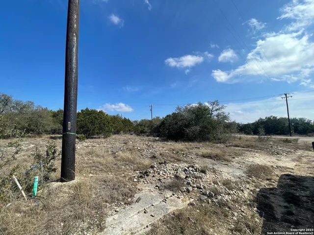 $45,000 | 601 South Calvin Barrett, Blanco, TX 78606