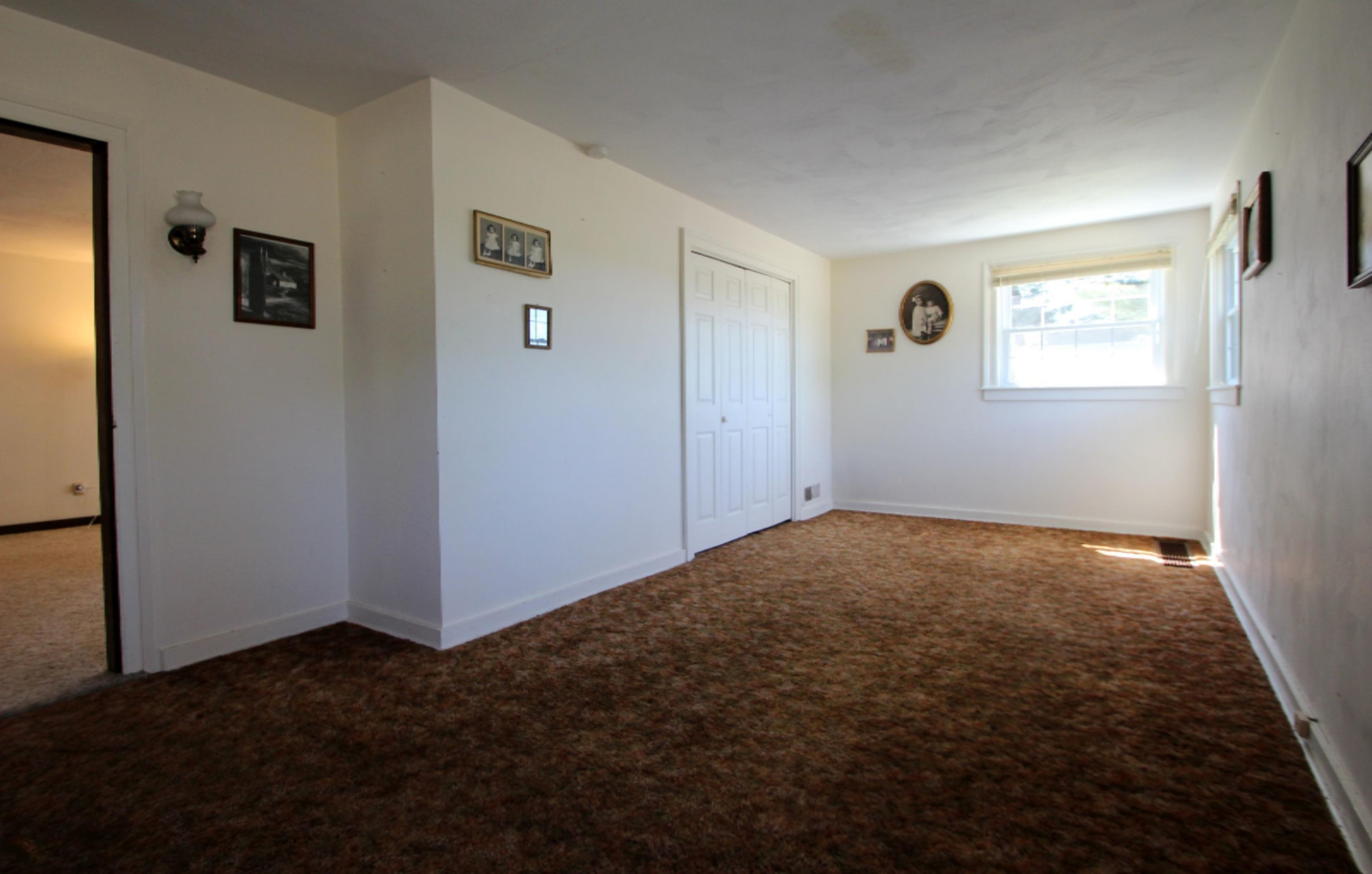 60944 Creek Road Niles, MI 49120 - Photo 20 of 44 IMG_2430