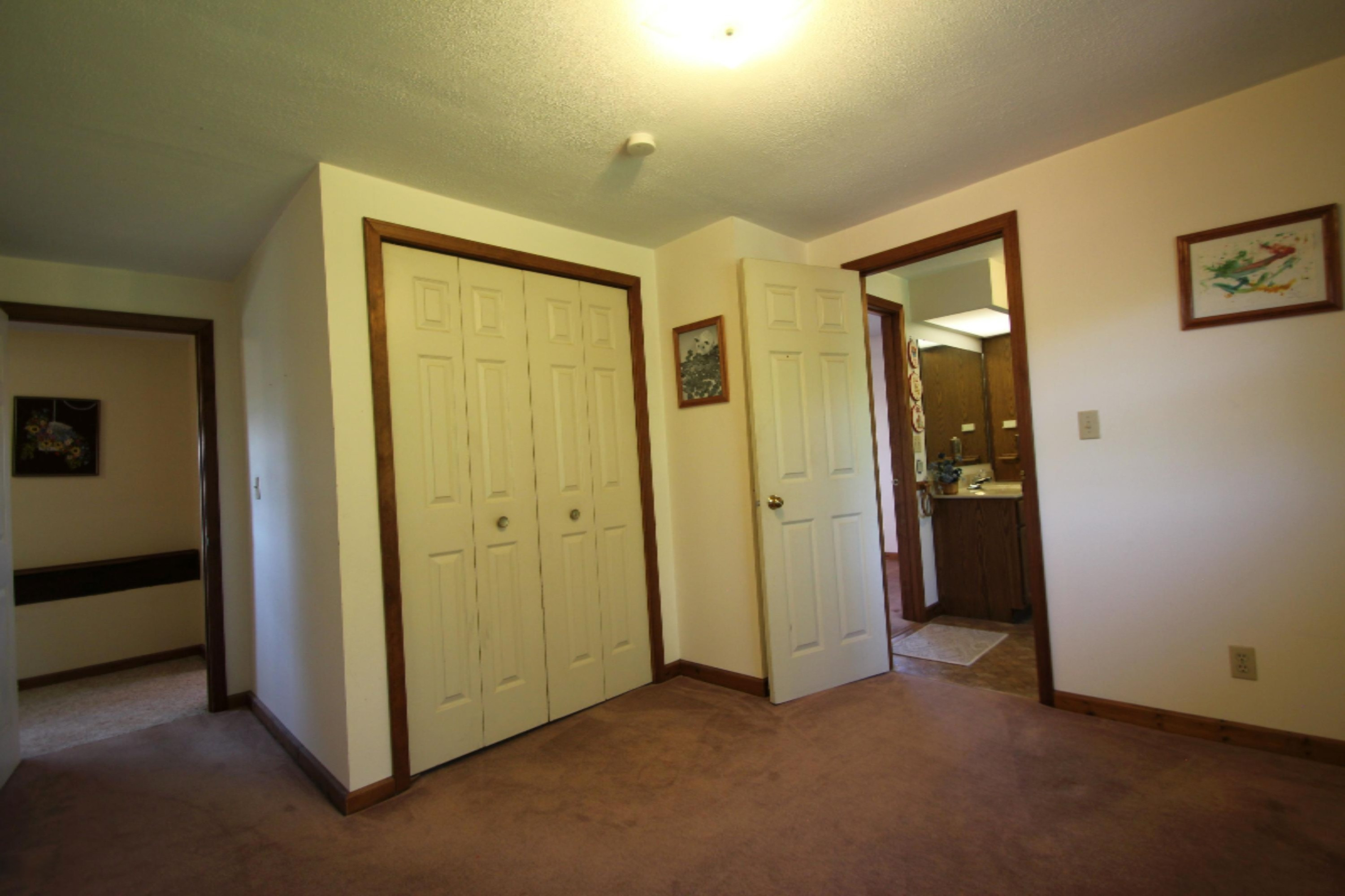 60944 Creek Road Niles, MI 49120 - Photo 23 of 44 IMG_2437