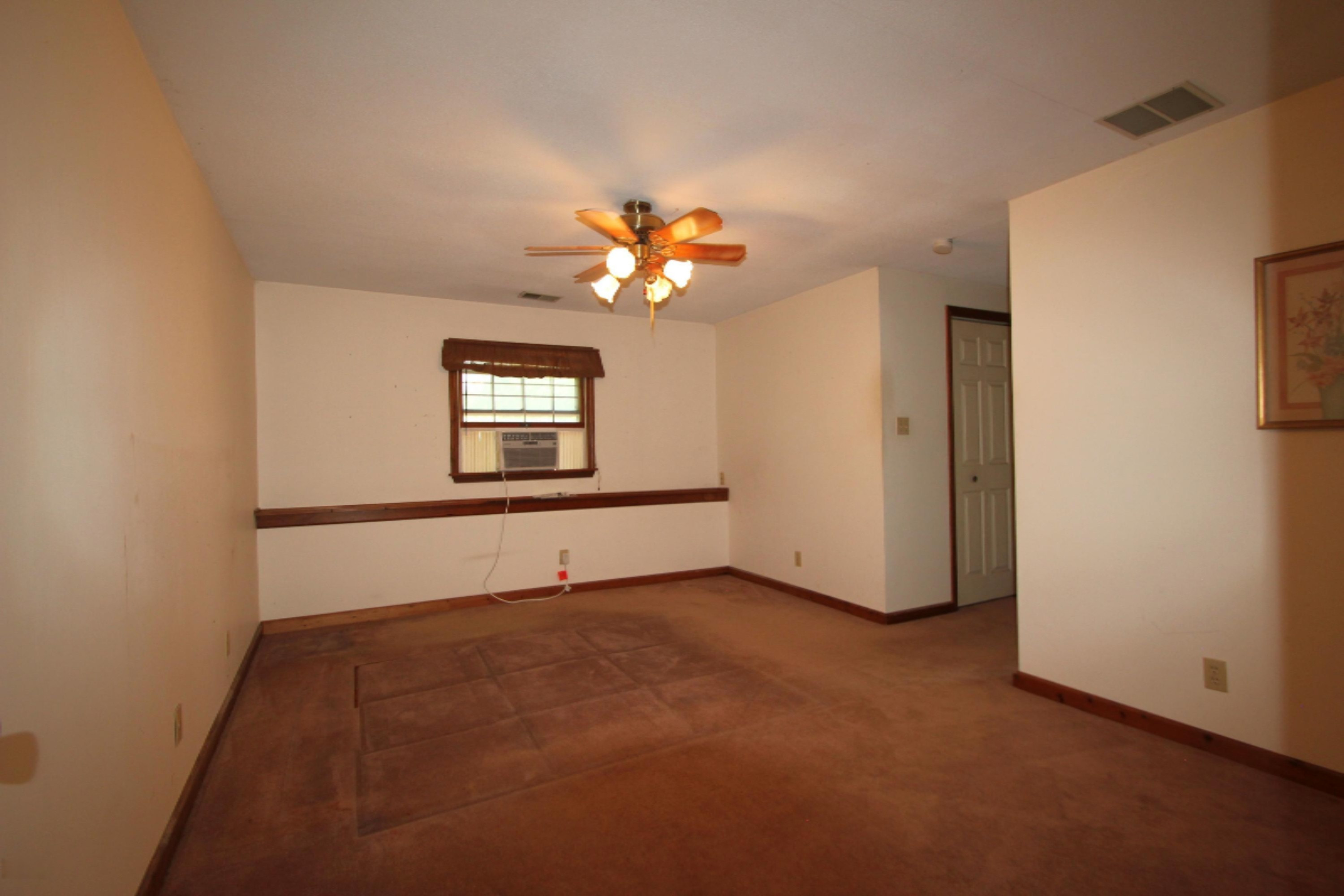 60944 Creek Road Niles, MI 49120 - Photo 26 of 44 IMG_2440