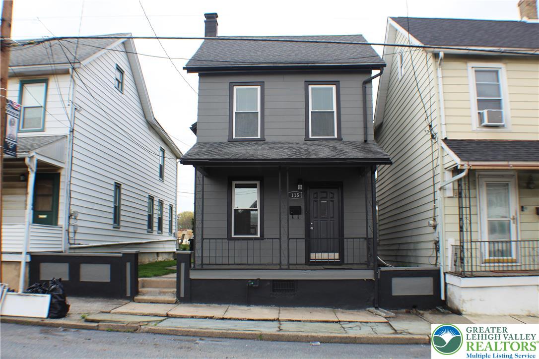 Welcome to 115 Howertown Rd Catasauqua PA 18032