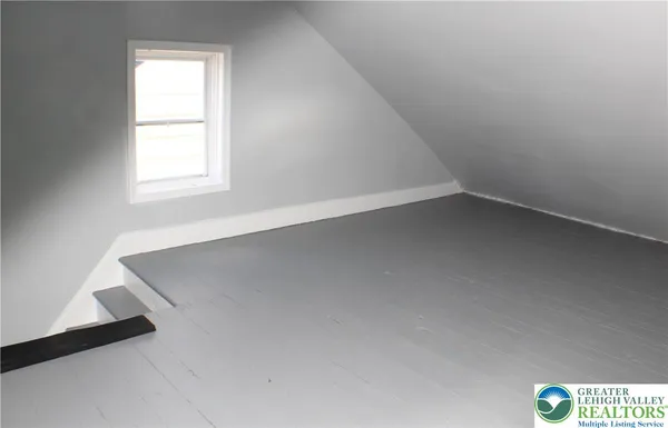 $255,000 | 115 Howertown Road, Catasauqua, PA 18032