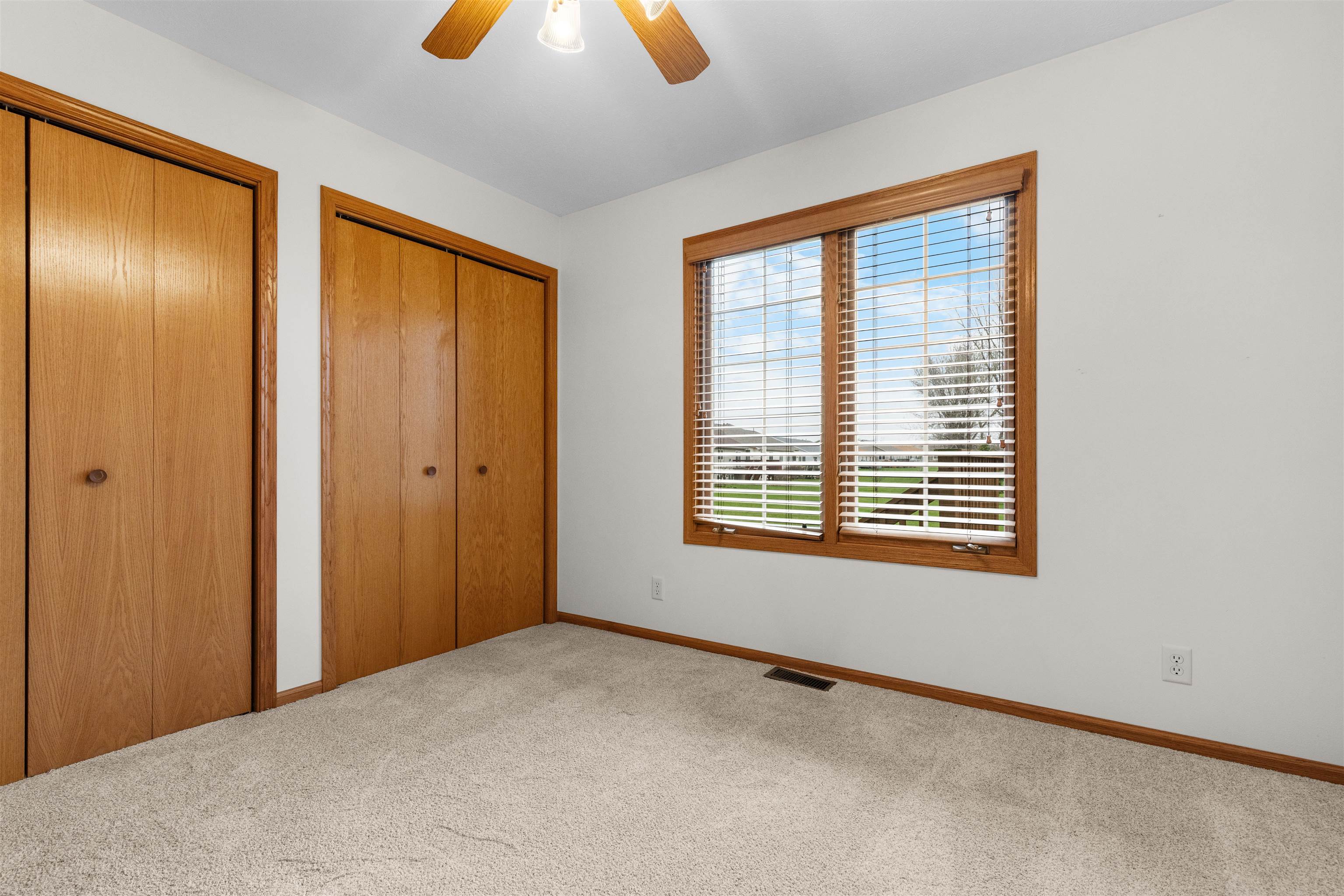 7938 Ingram Road Rockford, IL 61108 - Photo 13 of 20