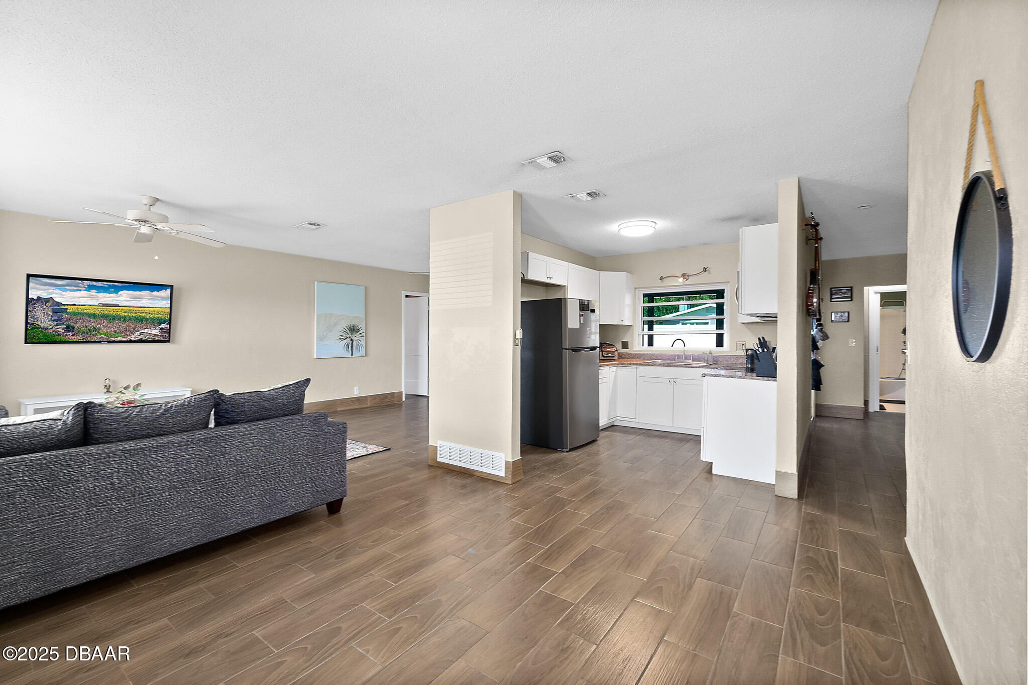 1317 Suwanee Road Daytona Beach, FL 32114 - Photo 12 of 40 1317_Suwanee_Rd_Photos-38