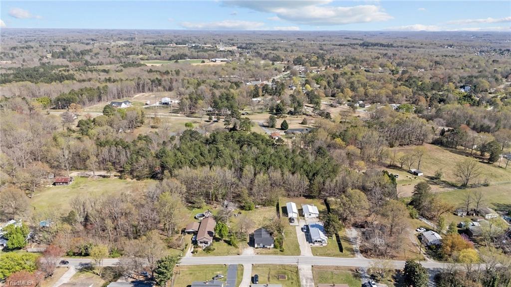 2631 Ingram Road High Point, NC 27263 - Photo 28 of 33 Gallery Image 28