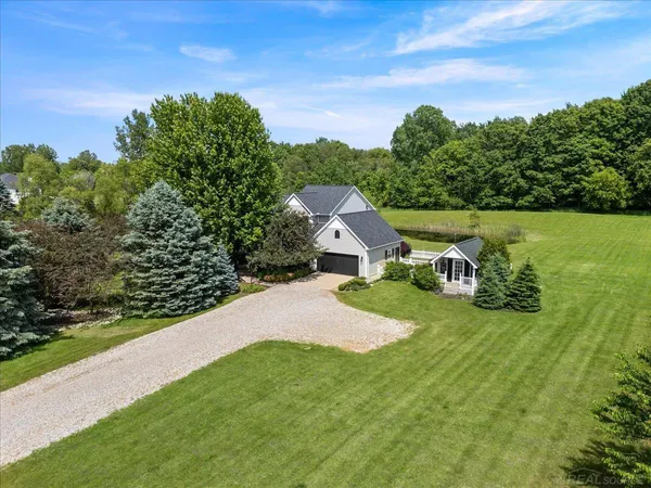 $625,000 | 5685 Mottland Court, Oxford, MI 48371